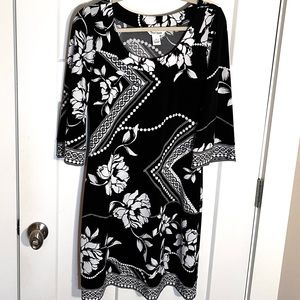WHBM Print shift dress, Size S, Like New